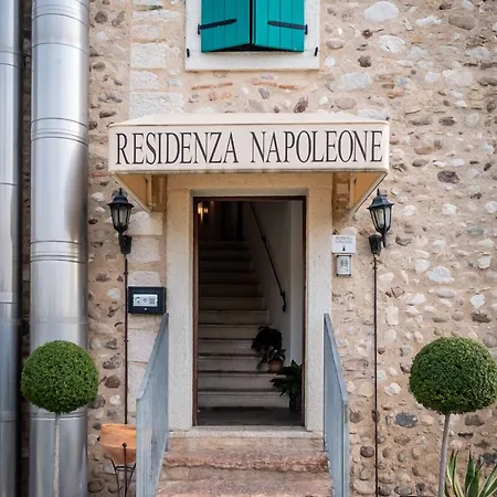 Residenza Napoleone * Rivoli Veronese