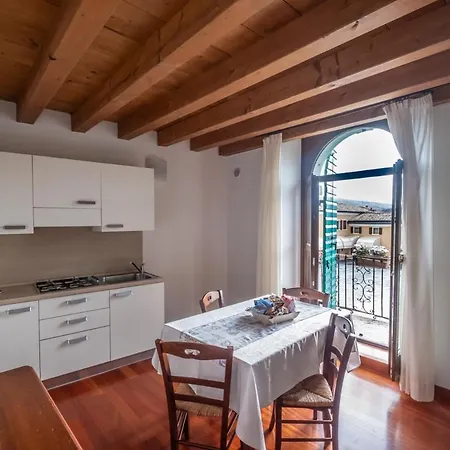 Residenza Napoleone Aparthotel